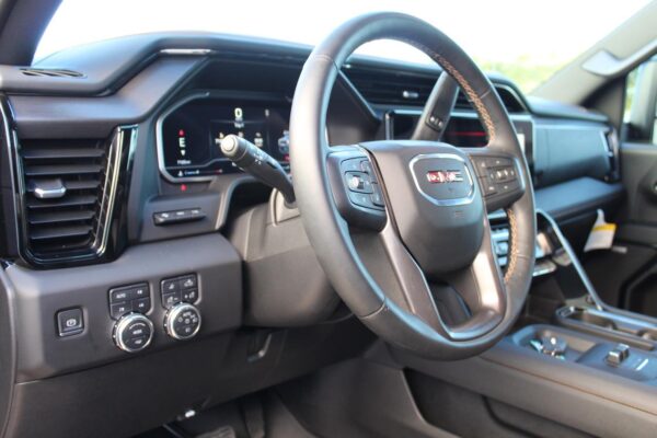 2024 GMC Sierra 2500HD AT4 - Image 16