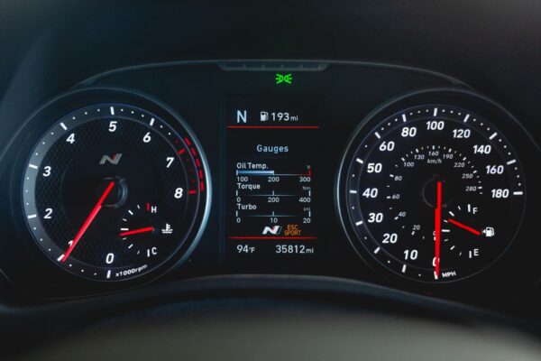 2020 Hyundai Veloster N - Image 14