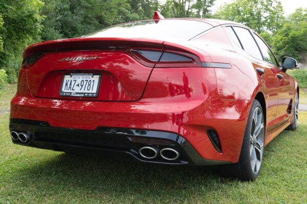 2018 Kia Stinger GT2 AWD - Image 9