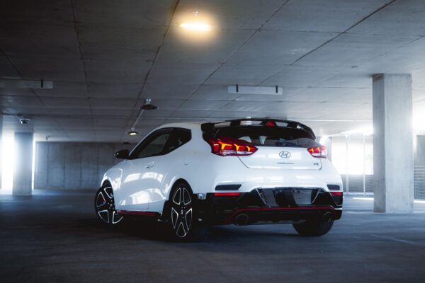2020 Hyundai Veloster N - Image 8