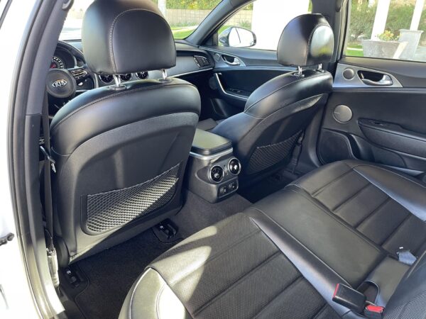 2019 Kia Stinger GT2 AWD - Image 13