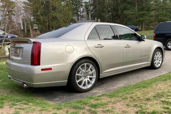 2007 Cadillac STS-V - Image 5