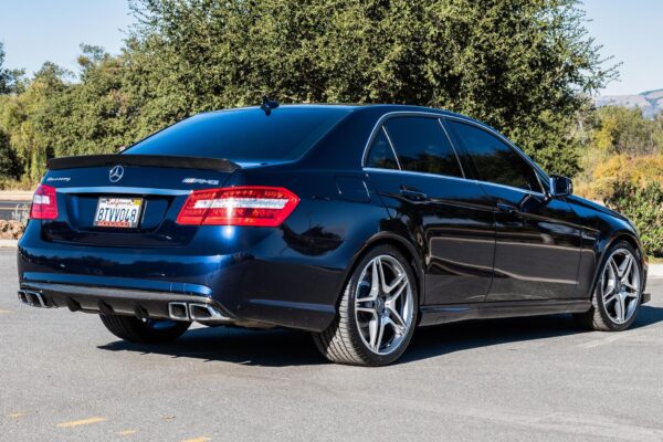 2012 Mercedes-Benz E63 AMG Sedan - Image 17