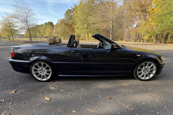 2005 BMW 330Ci ZHP Convertible - Image 3